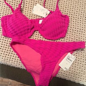 Good American Fuchsia Textured Bikini Set